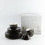 Dinner Set 18 Pc From Naqsh - Black + Gold MS Department Store Oman